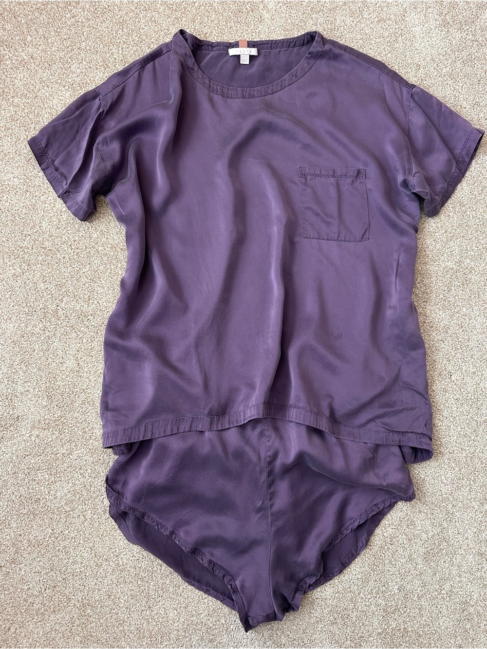 Lunya Washable 100% Silk Pajama Set Purple Oversized Tee Shorts Size Small